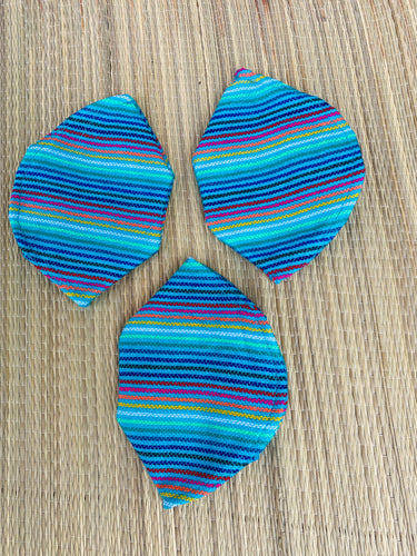 Turquoise folkloric stripes kn95 mask cover for kn95 mask