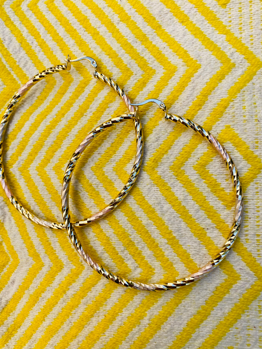 Mexicana tricolor Gold plated Hoop Earrings