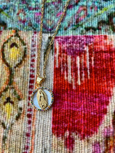 Load image into Gallery viewer, Pearl and Gold plated Guadalupe Multicolor stone  necklace